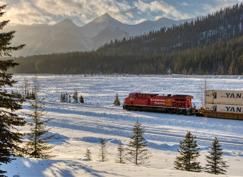 Arch Distribution Expands Support for Western Canada